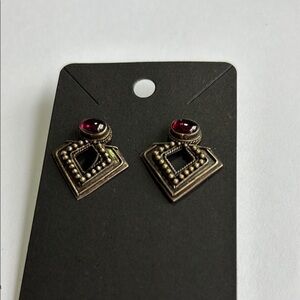 🎉4/30$🎉 Elegant Garnet Earrings